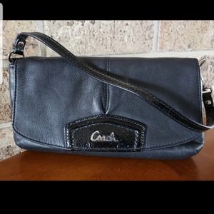 Coach Black Leather Wristlet Detachable Strap